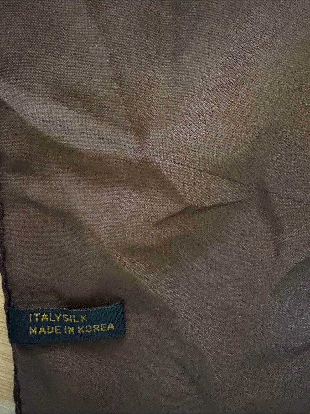 Gucci Vintage Silk Scarf Made in Italy - Picture 9 of 9